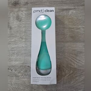 PMD | Clean Smart Facial Cleansing Device in Teal